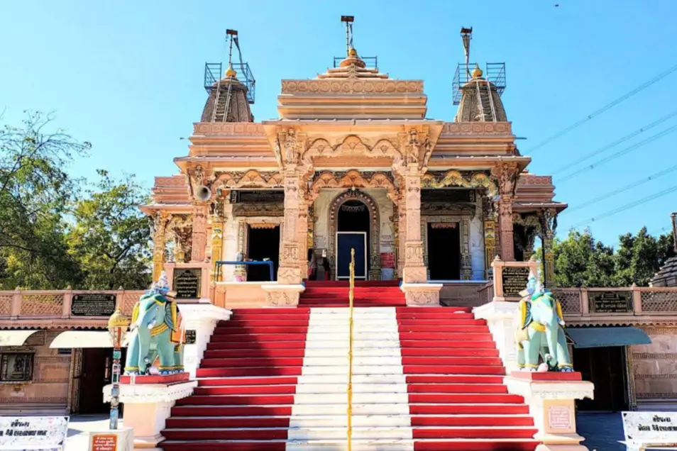 Omkar Swetamber Murtipujak Jain Tirth, Vadodara